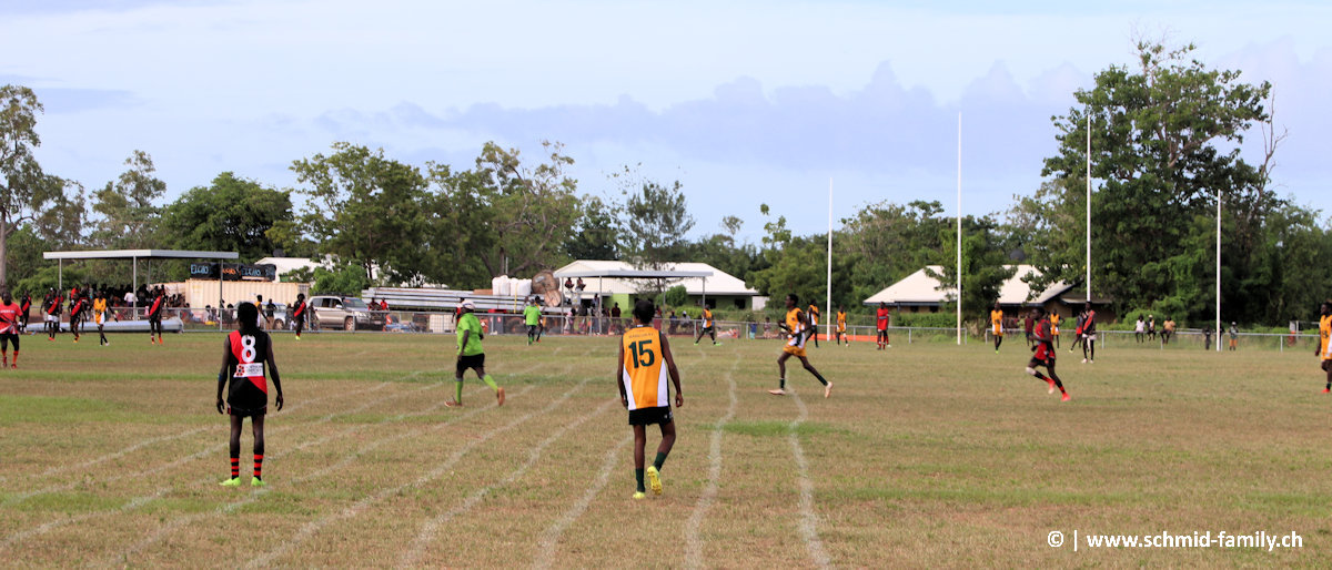 Football Galiwin'ku