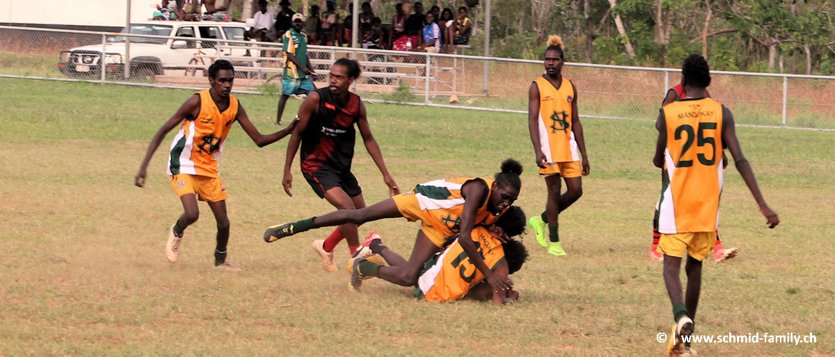 Football Galiwin'ku